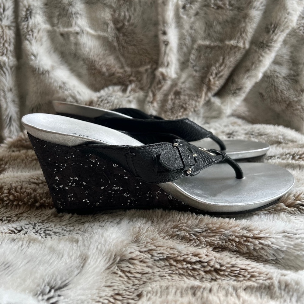 Antonio Melani Black Wedge Shoes Size 6.5M